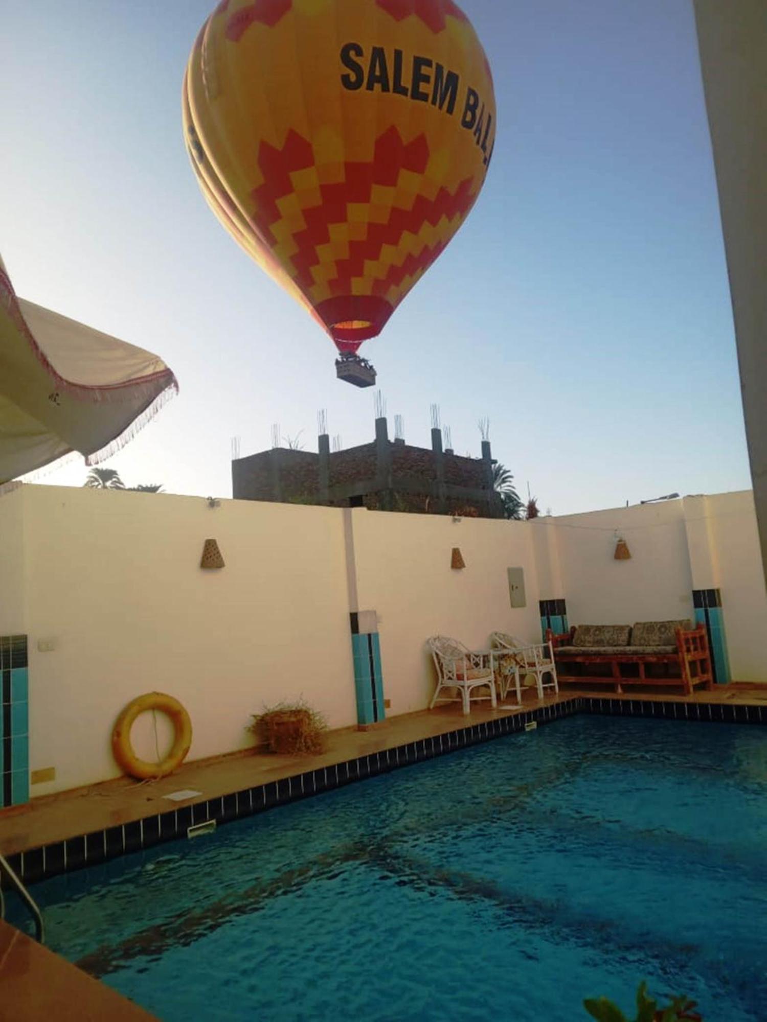 Sinderella Private Pool Luxor